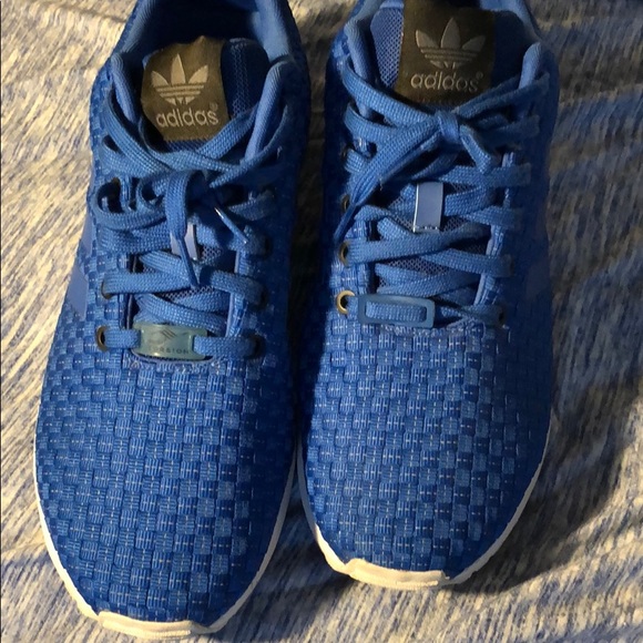 adidas Shoes Adidas Athletic Shoe Size 5 Poshmark